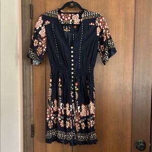 Black Floral Button-Front Women's Dress size small